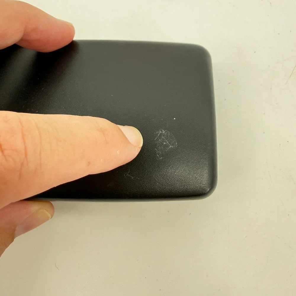 Ralph Ralph‎ Lauren Glasses Case Unisex OS Black Hard Shell with Cleaning Cloth